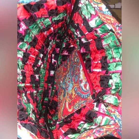 Quilted Tote Bag NWT with insert bag inside Pink - Picture 2 of 5